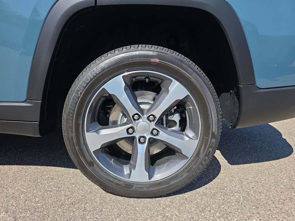 New 2026 Jeep Grand Cherokee L Limited AWD/4WD image 35