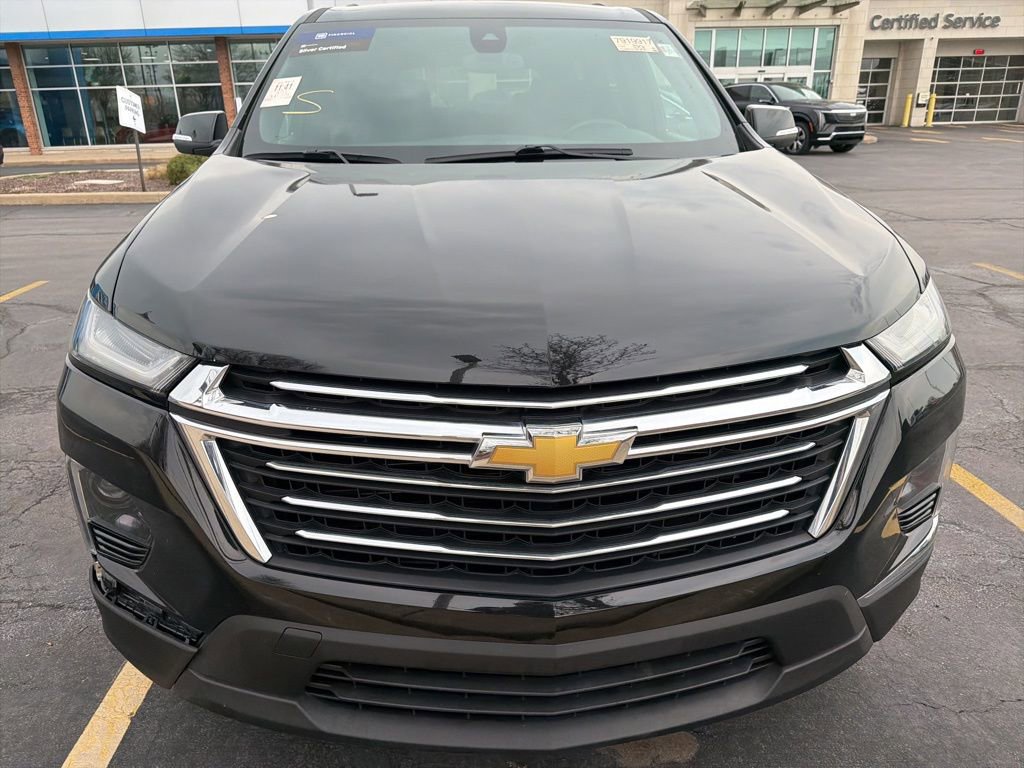 Used 2023 Chevrolet Traverse LT w/ LPO, Floor Liner Package image 8