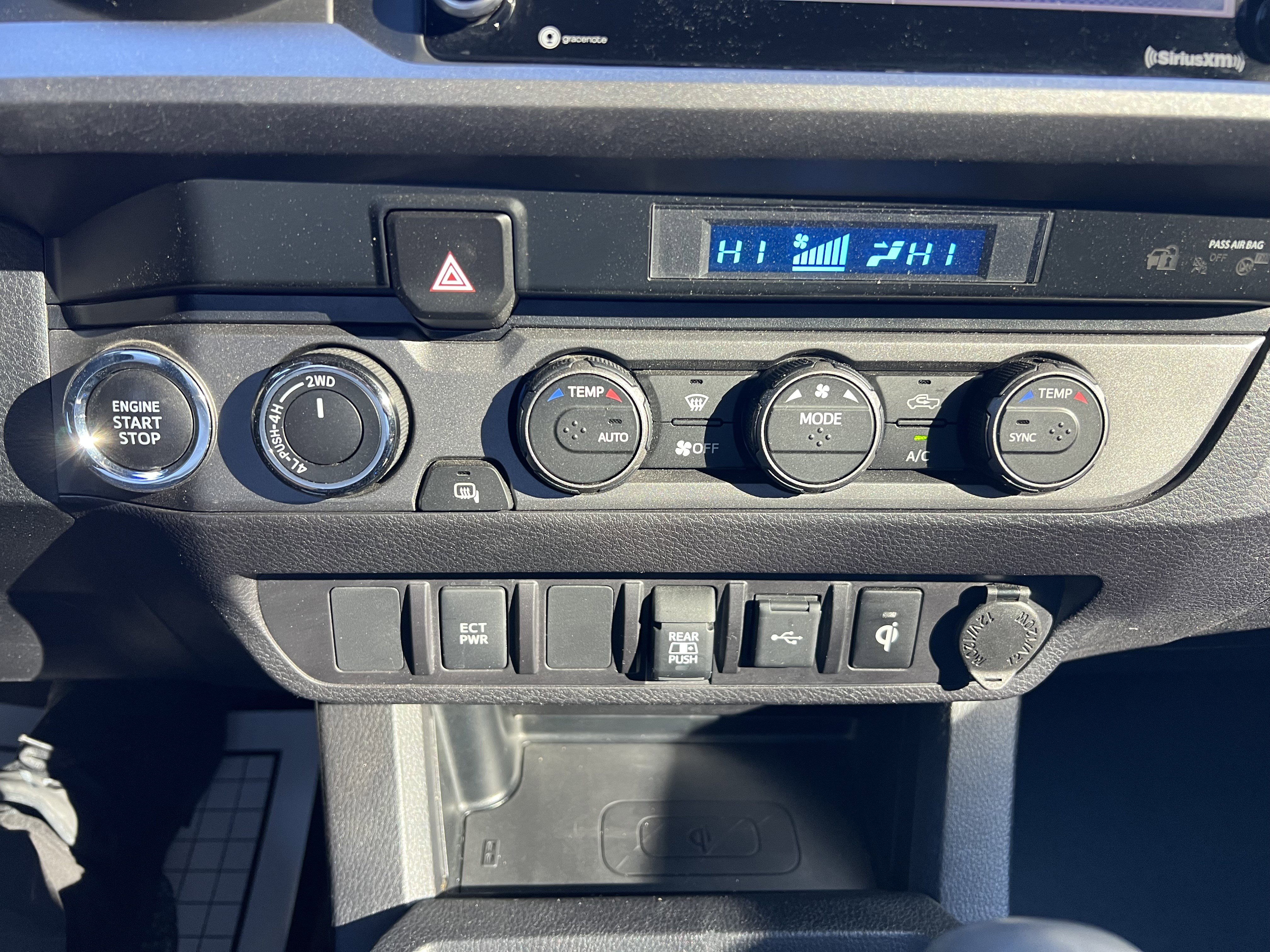 Used 2021 Toyota Tacoma TRD Sport image 26