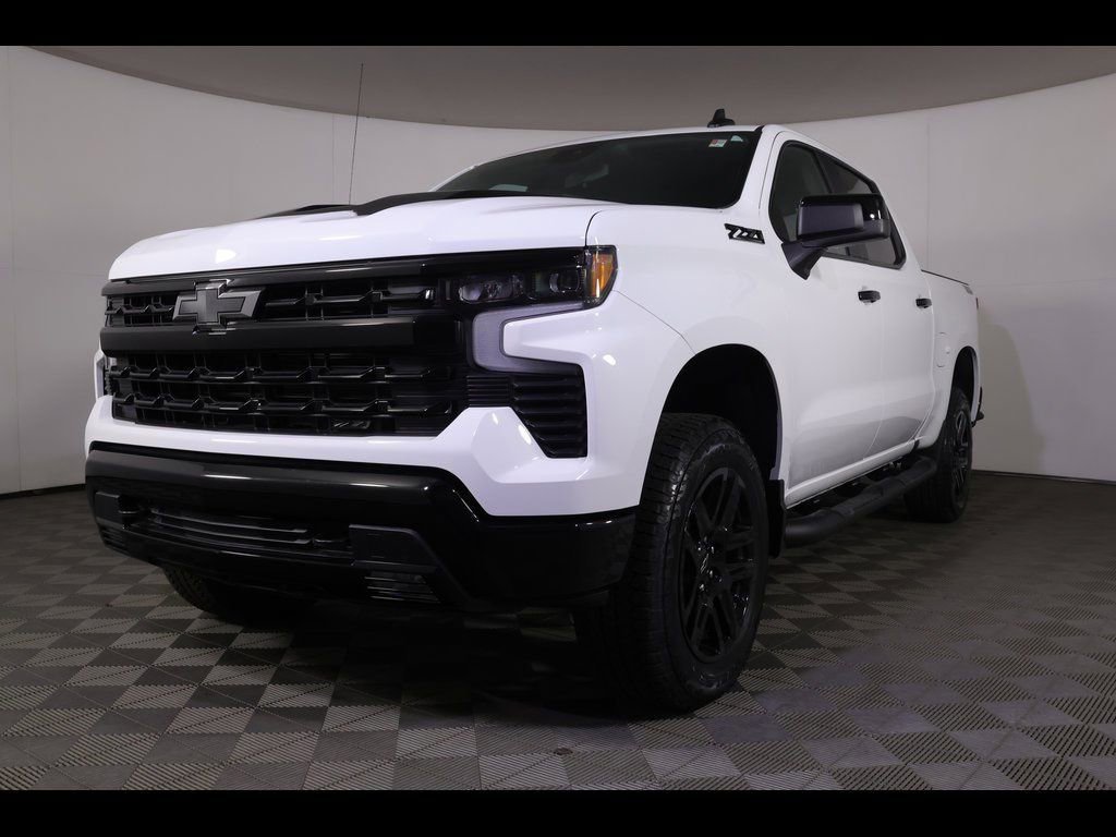 Used 2025 Chevrolet Silverado 1500 LT Trail Boss w/ Dark Appearance Package