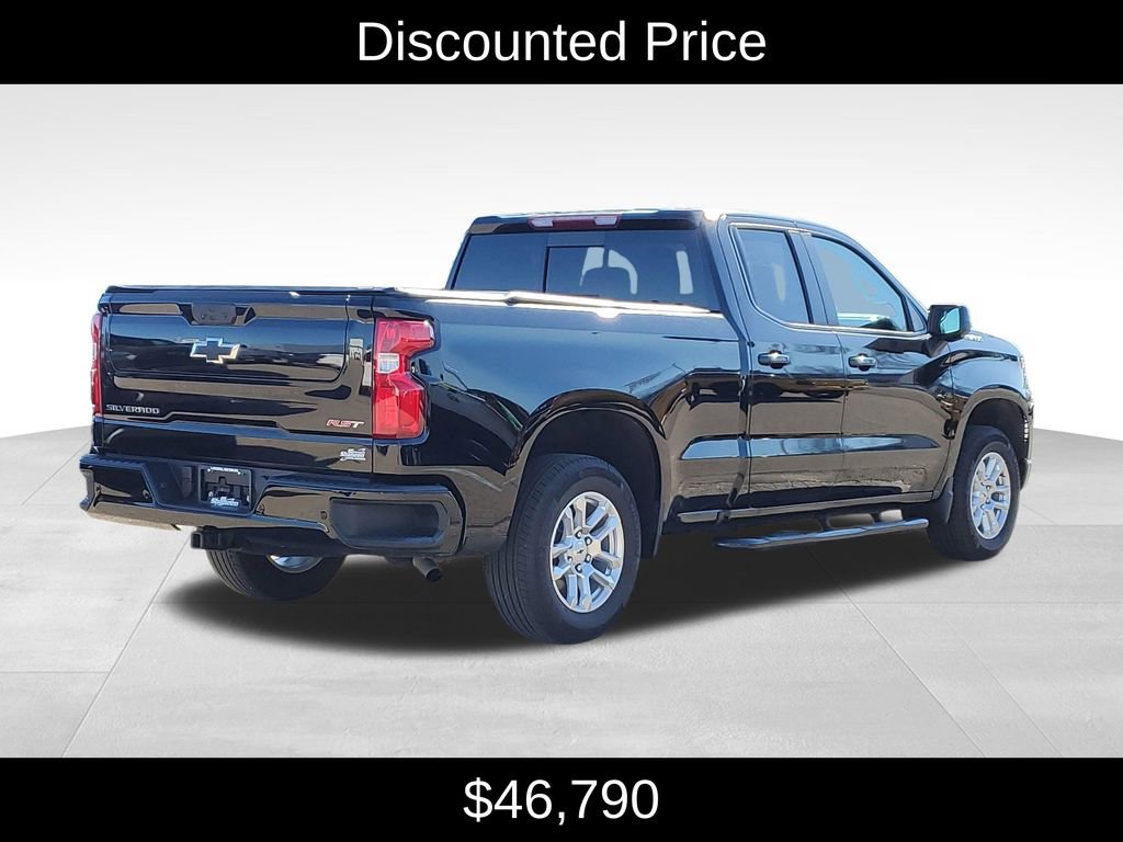 Used 2025 Chevrolet Silverado 1500 RST w/ Convenience Package II AWD/4WD image 3