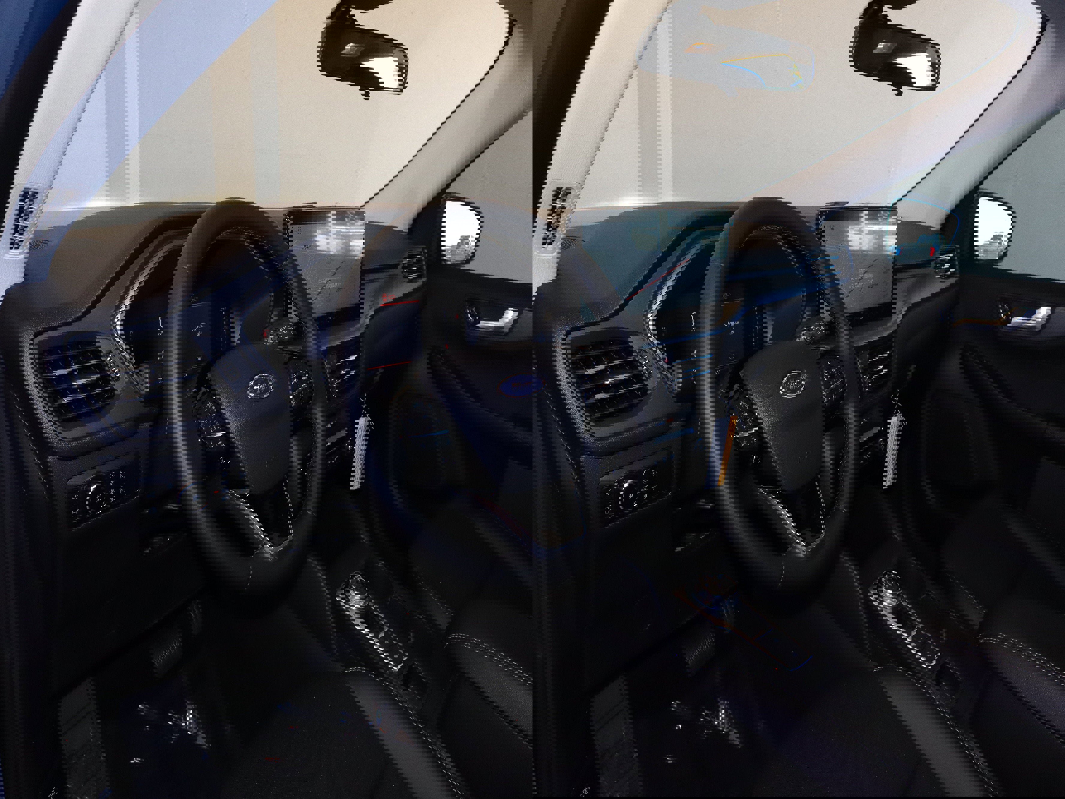 New 2025 Ford Escape SE w/ Class II Trailer Tow Package image 18