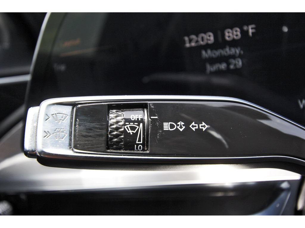 Used 2024 Cadillac Lyriq Luxury w/ LPO, Floor Liner Package AWD/4WD image 17