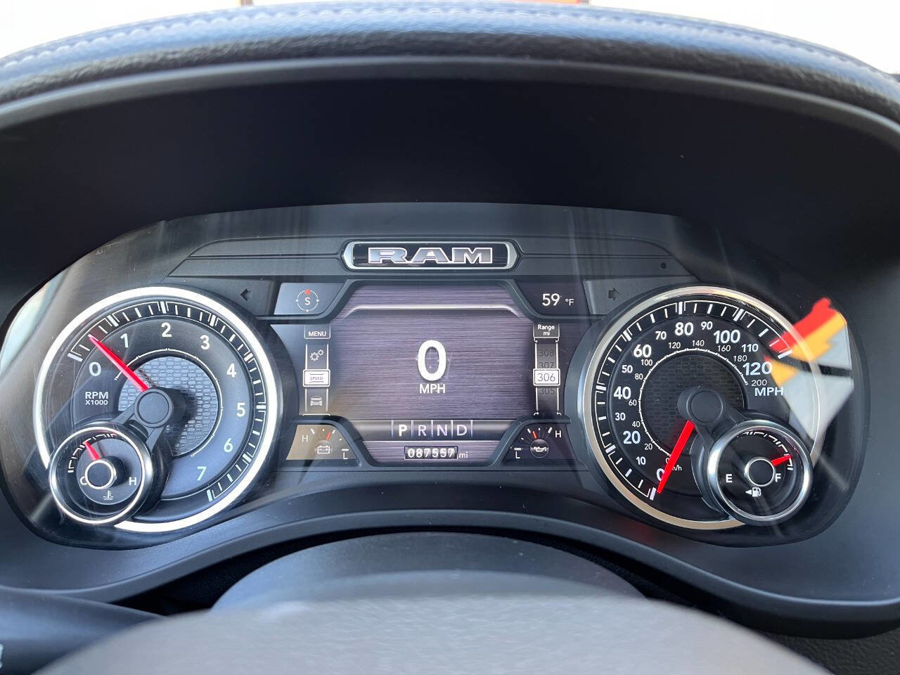 Used 2019 RAM 1500 Laramie image 11