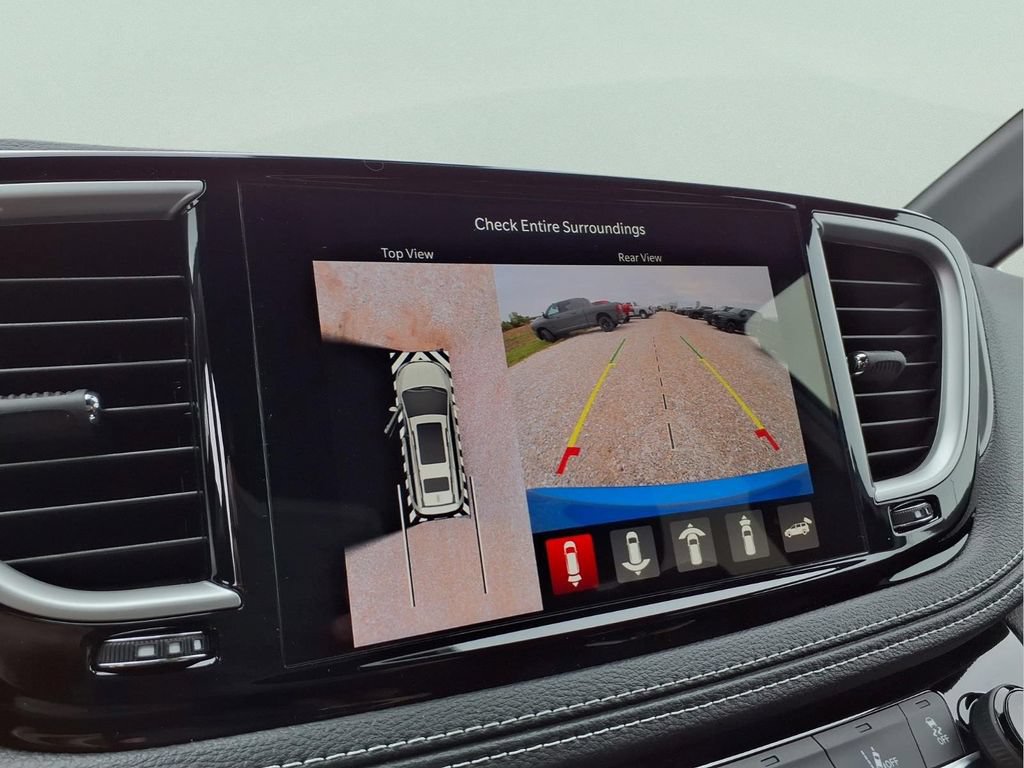 New 2026 Chrysler Pacifica Select w/ S Appearance Package FWD image 18