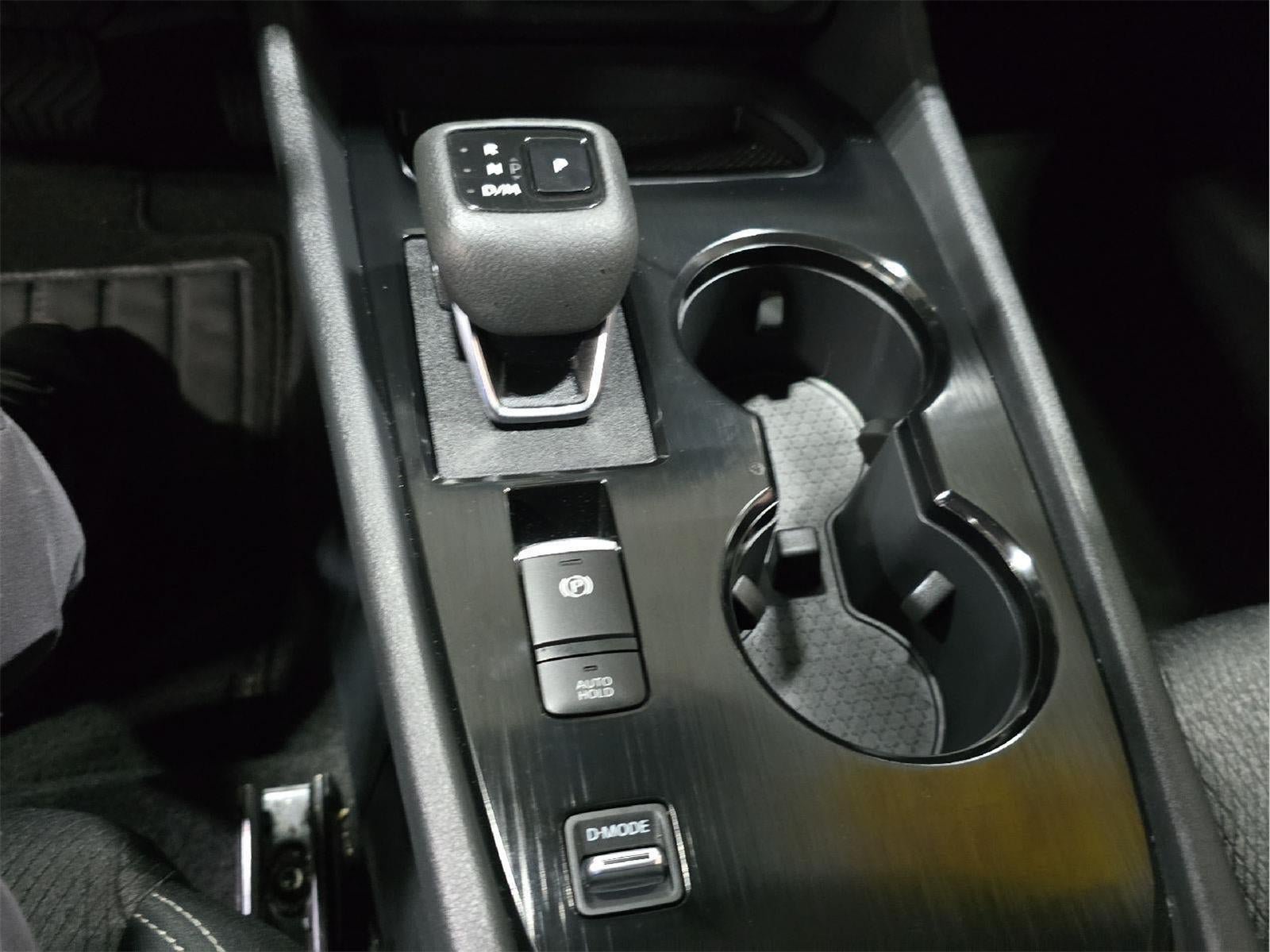 Used 2025 Nissan Rogue SV FWD image 16