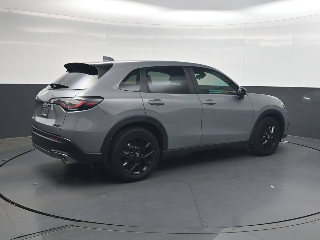 Certified 2025 Honda HR-V Sport image 4