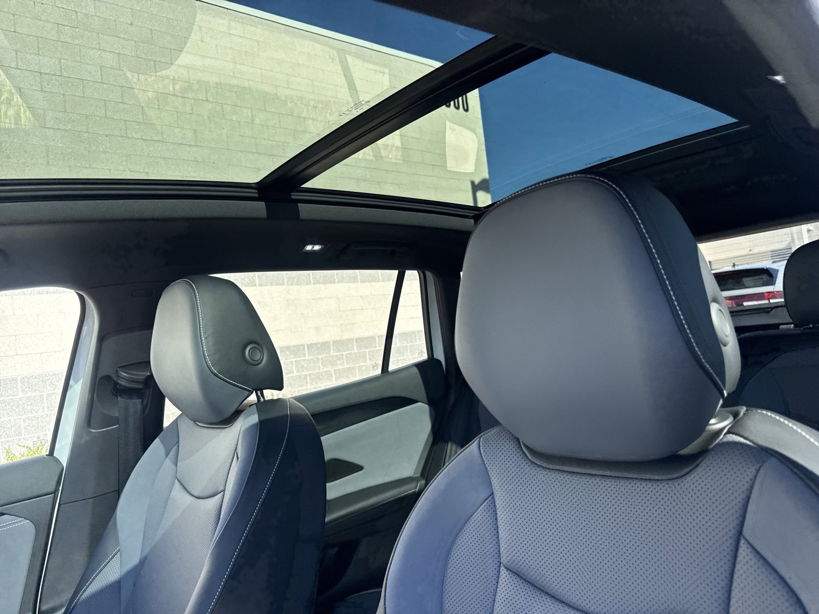 New 2026 Volkswagen Tiguan SE R-Line image 14