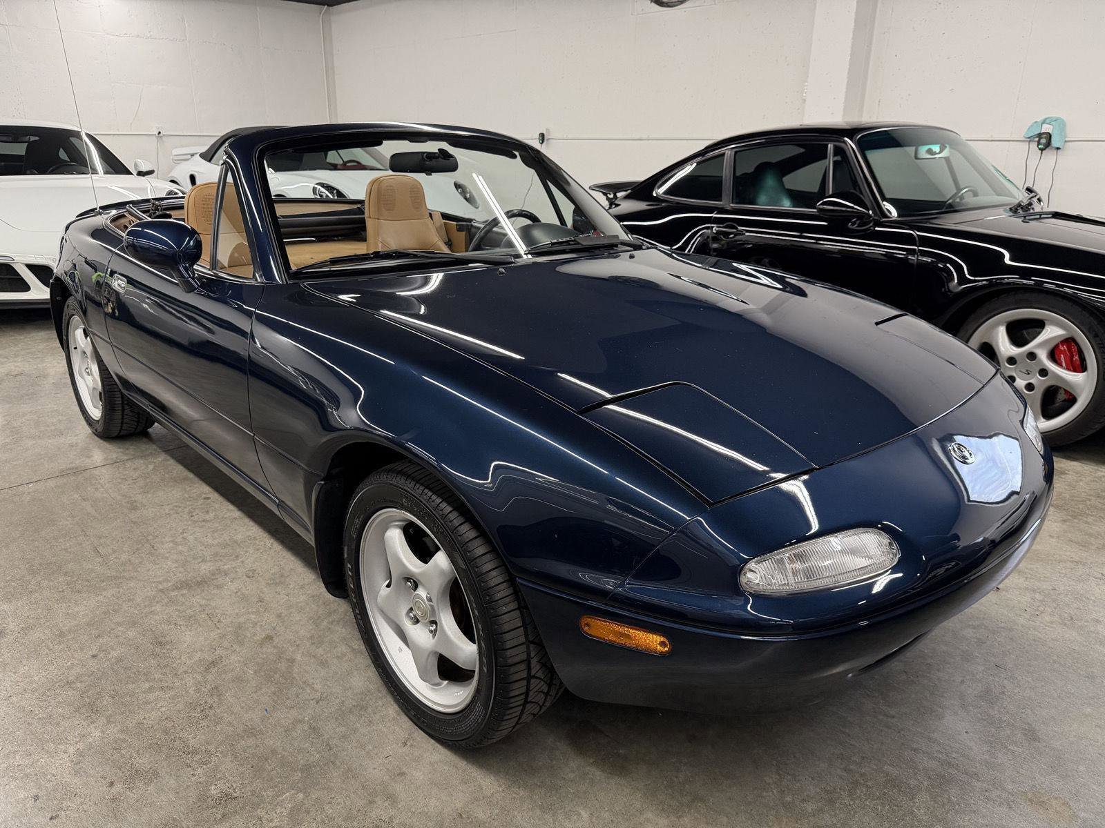 Used 1997 MAZDA MX-5 Miata