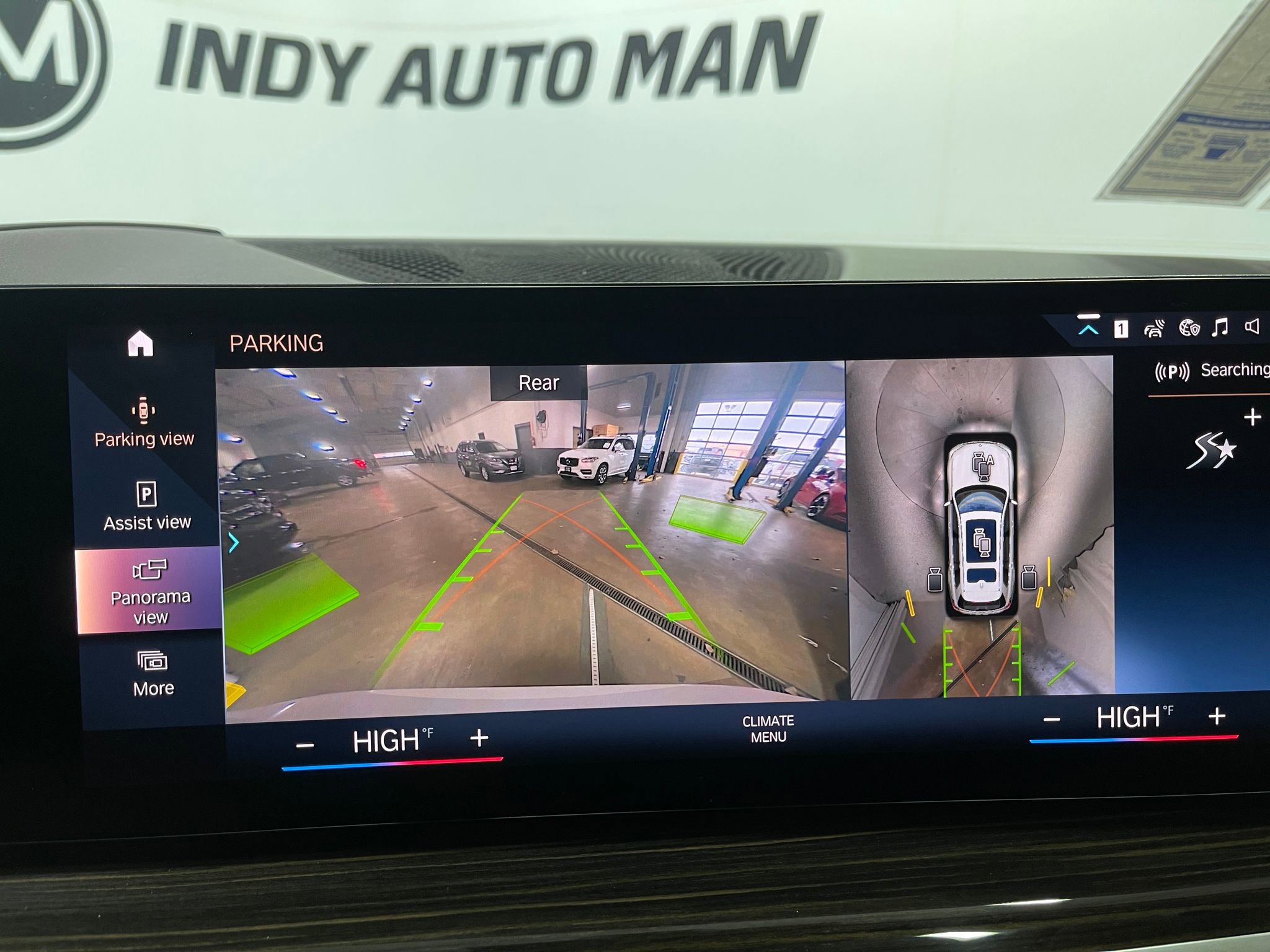 Used 2023 BMW X7 xDrive40i w/ Parking Assistance Package image 10