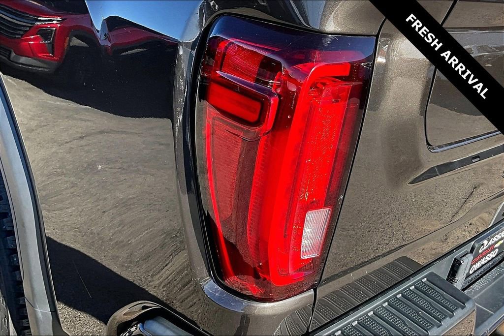 Used 2020 GMC Sierra 2500 AT4 w/ AT4 Premium Package image 23