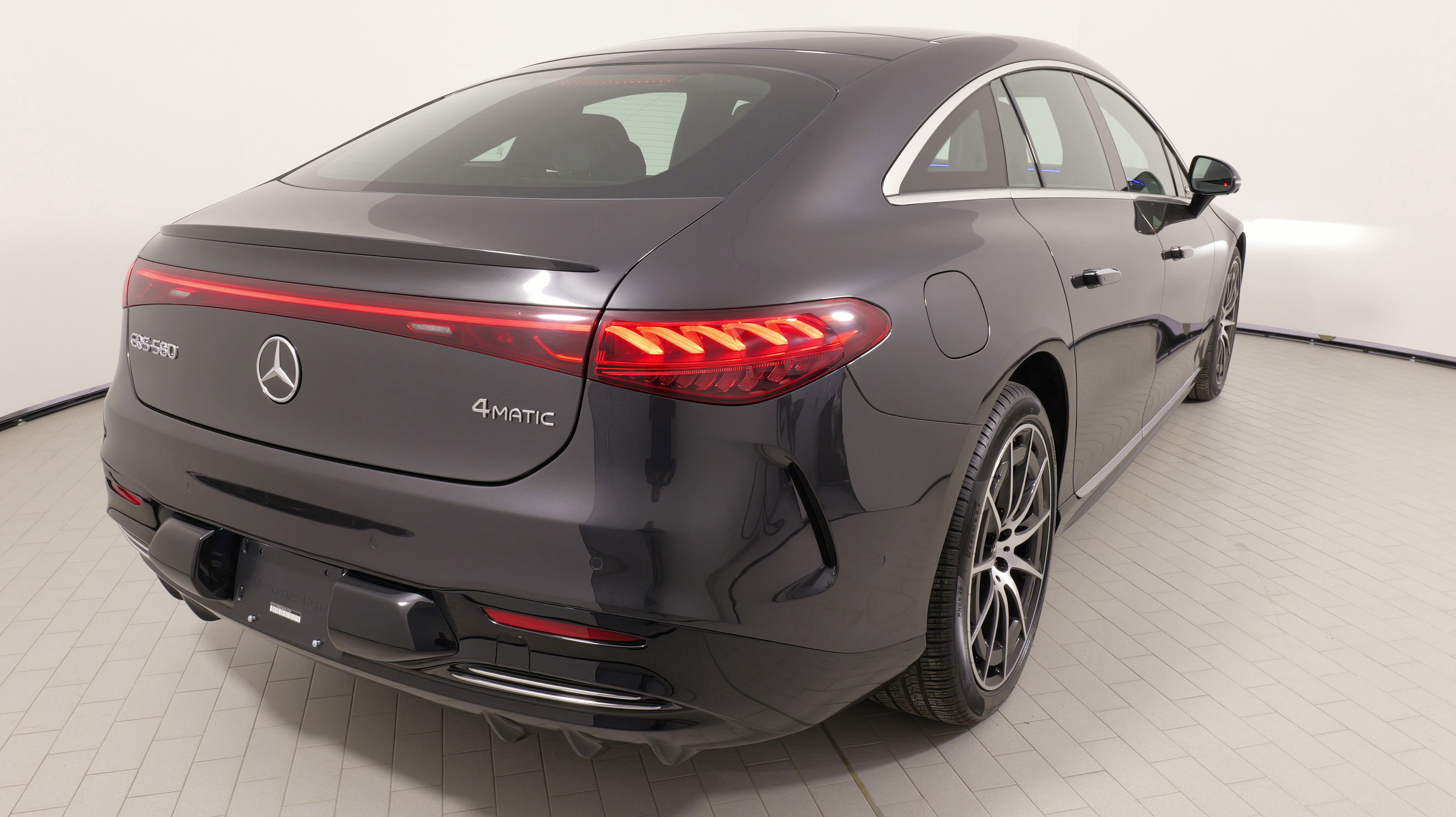 Used 2025 Mercedes-Benz EQS 580 EQS 580 4MATIC image 13