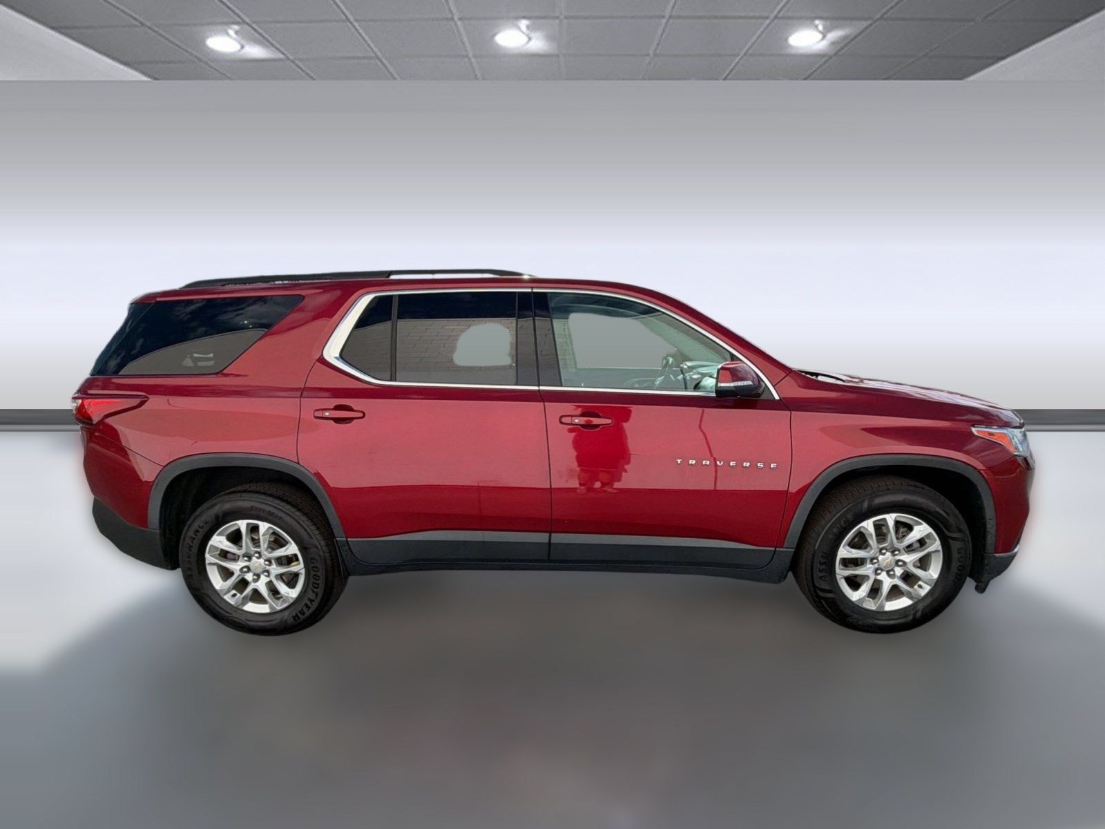 Used 2021 Chevrolet Traverse LT FWD image 7