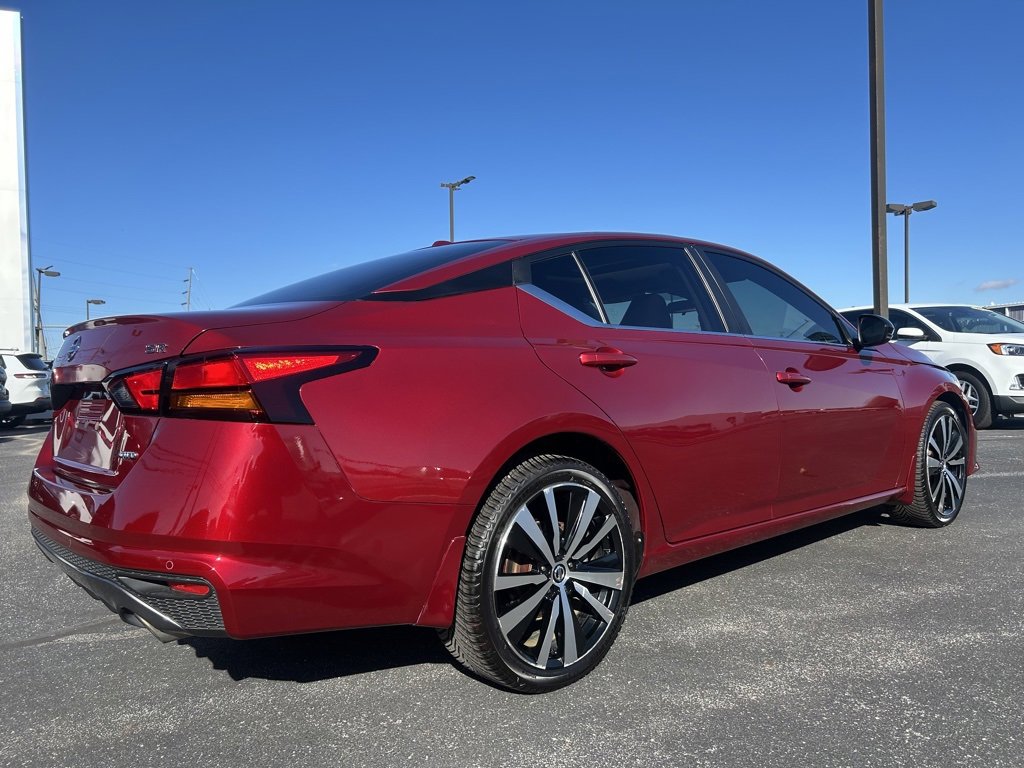 Used 2020 Nissan Altima 2.5 SR w/ Premium Package image 6