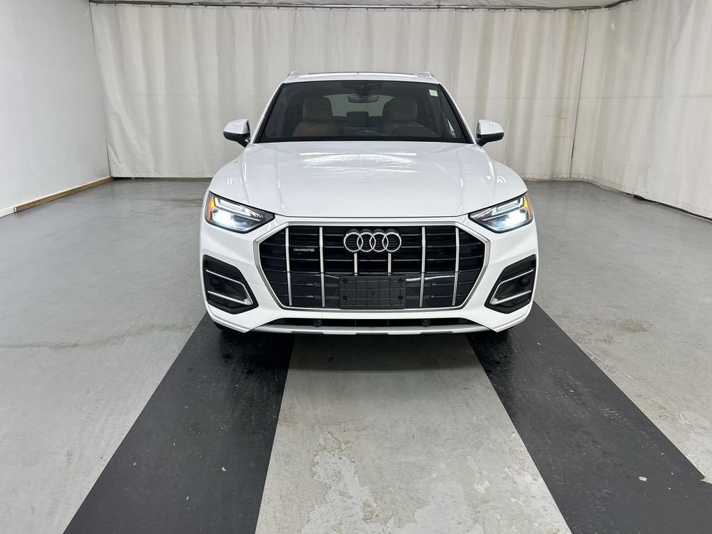Used 2024 Audi Q5 2.0T Premium AWD/4WD image 3