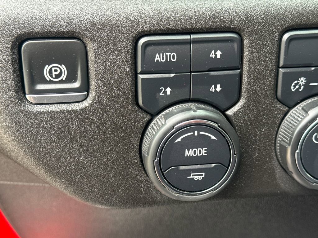Certified 2024 Chevrolet Silverado 1500 LT AWD/4WD image 22