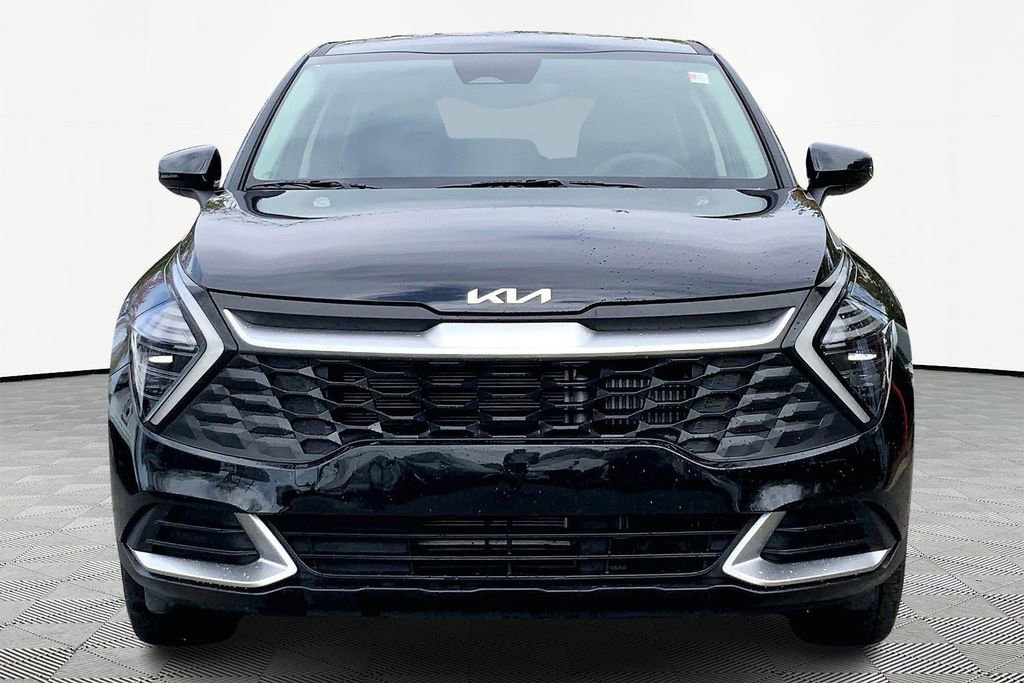 Used 2025 Kia Sportage LX video 2