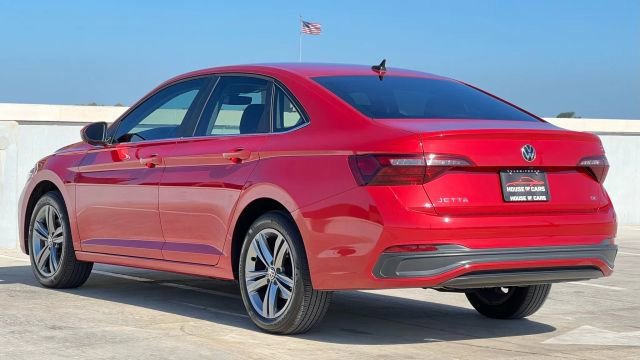 Used 2023 Volkswagen Jetta SE image 59