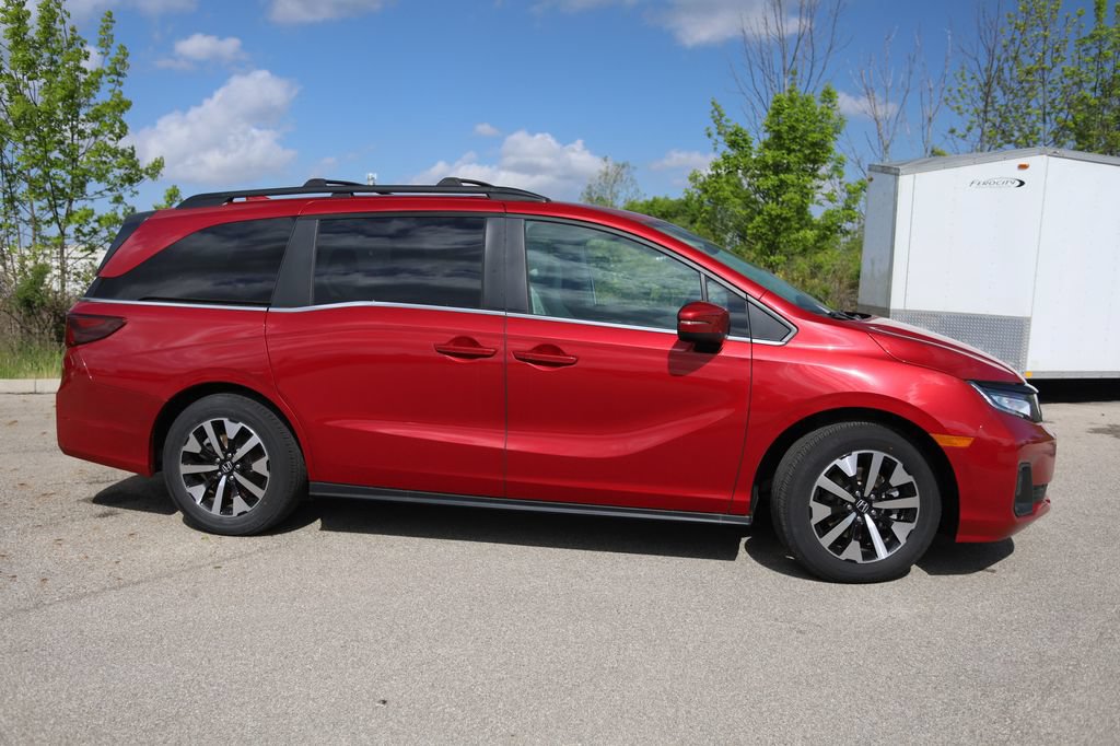 New 2026 Honda Odyssey EX-L image 7
