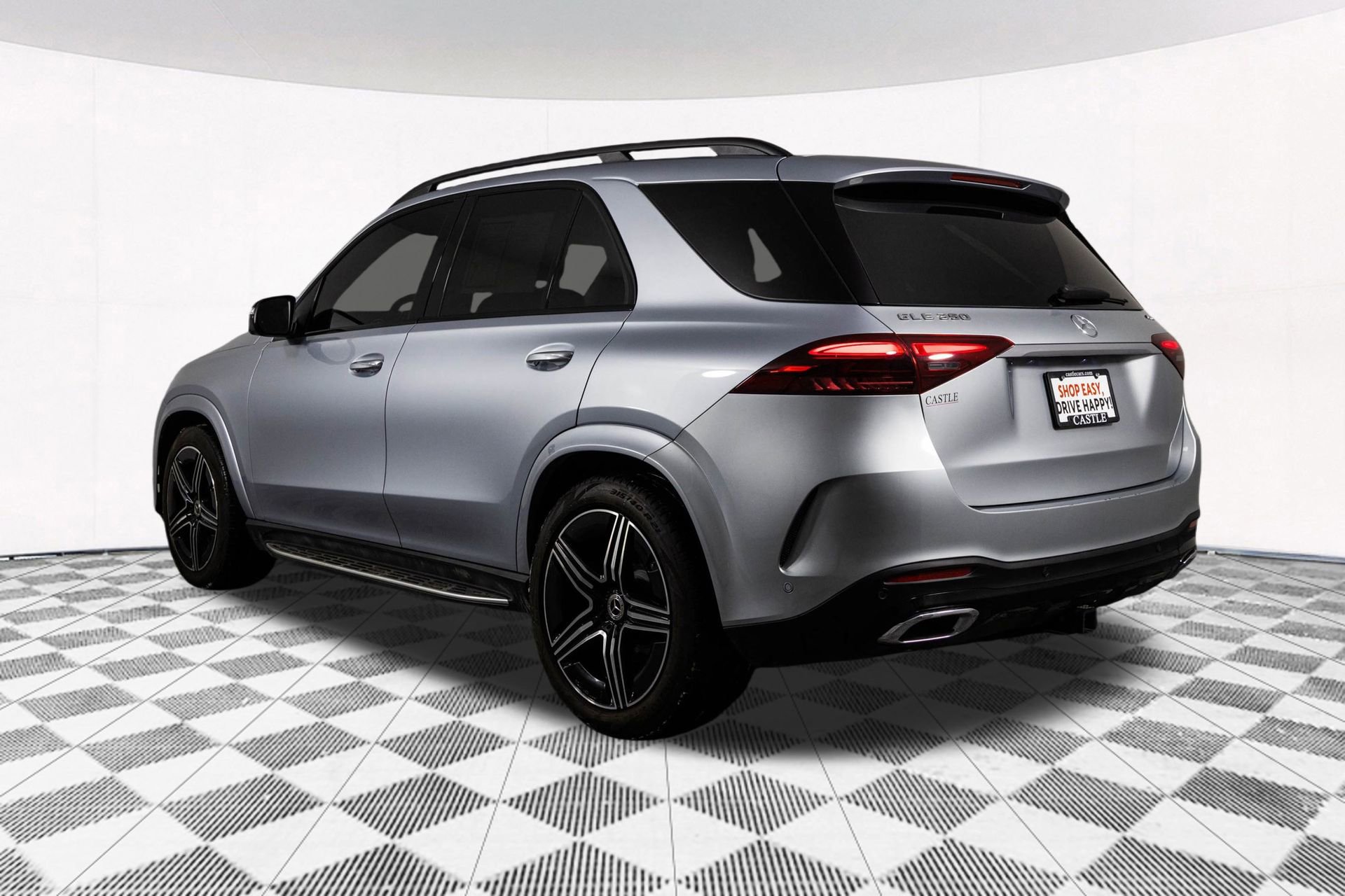 Used 2024 Mercedes-Benz GLE 350 4MATIC image 12