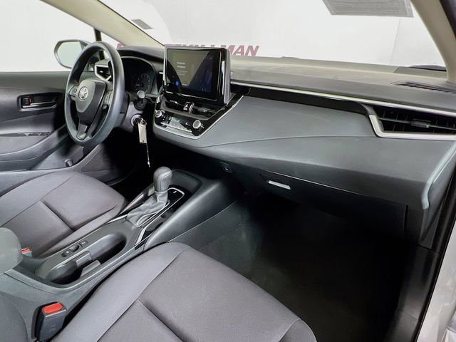 Used 2024 Toyota Corolla LE FWD image 36