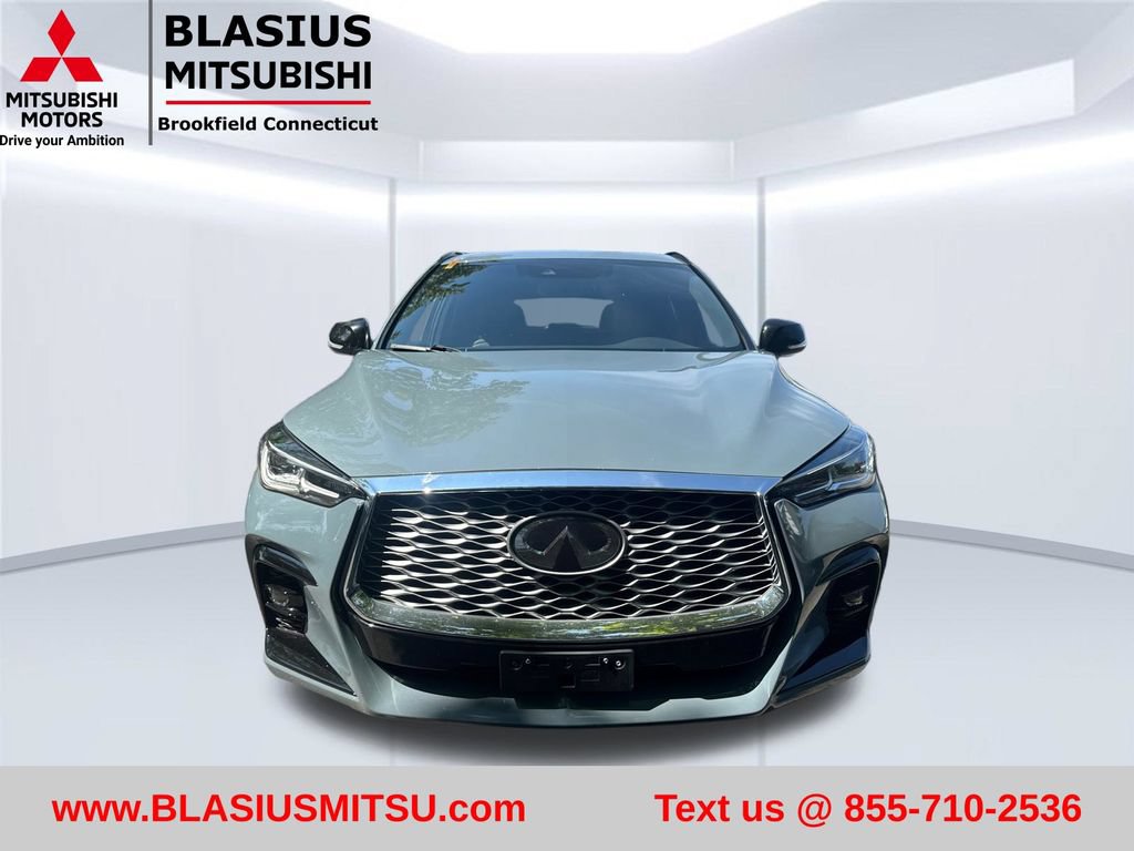 Used 2023 INFINITI QX55 Luxe w/ Cargo Package AWD/4WD image 3