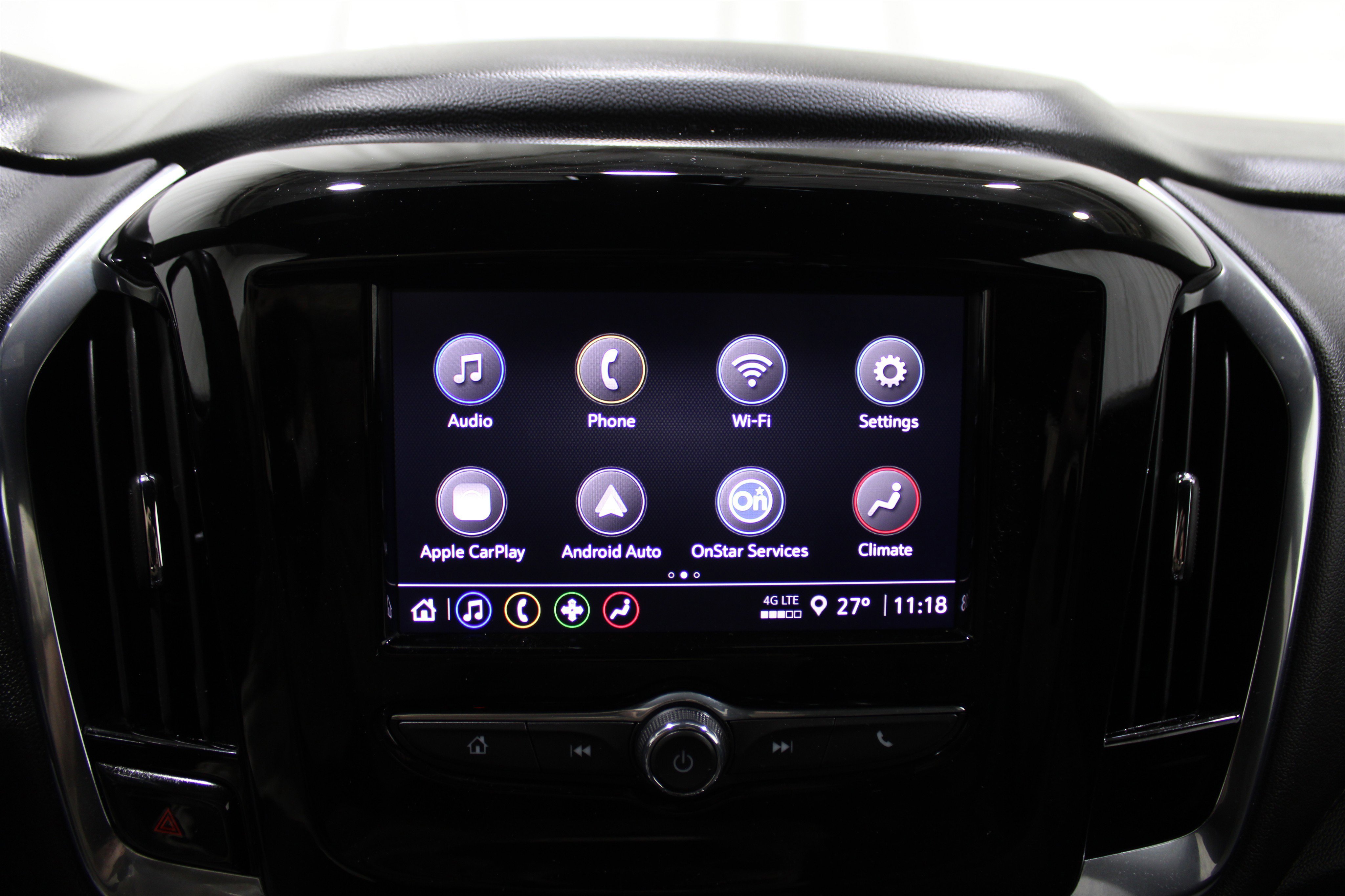 Used 2023 Chevrolet Traverse LT image 15