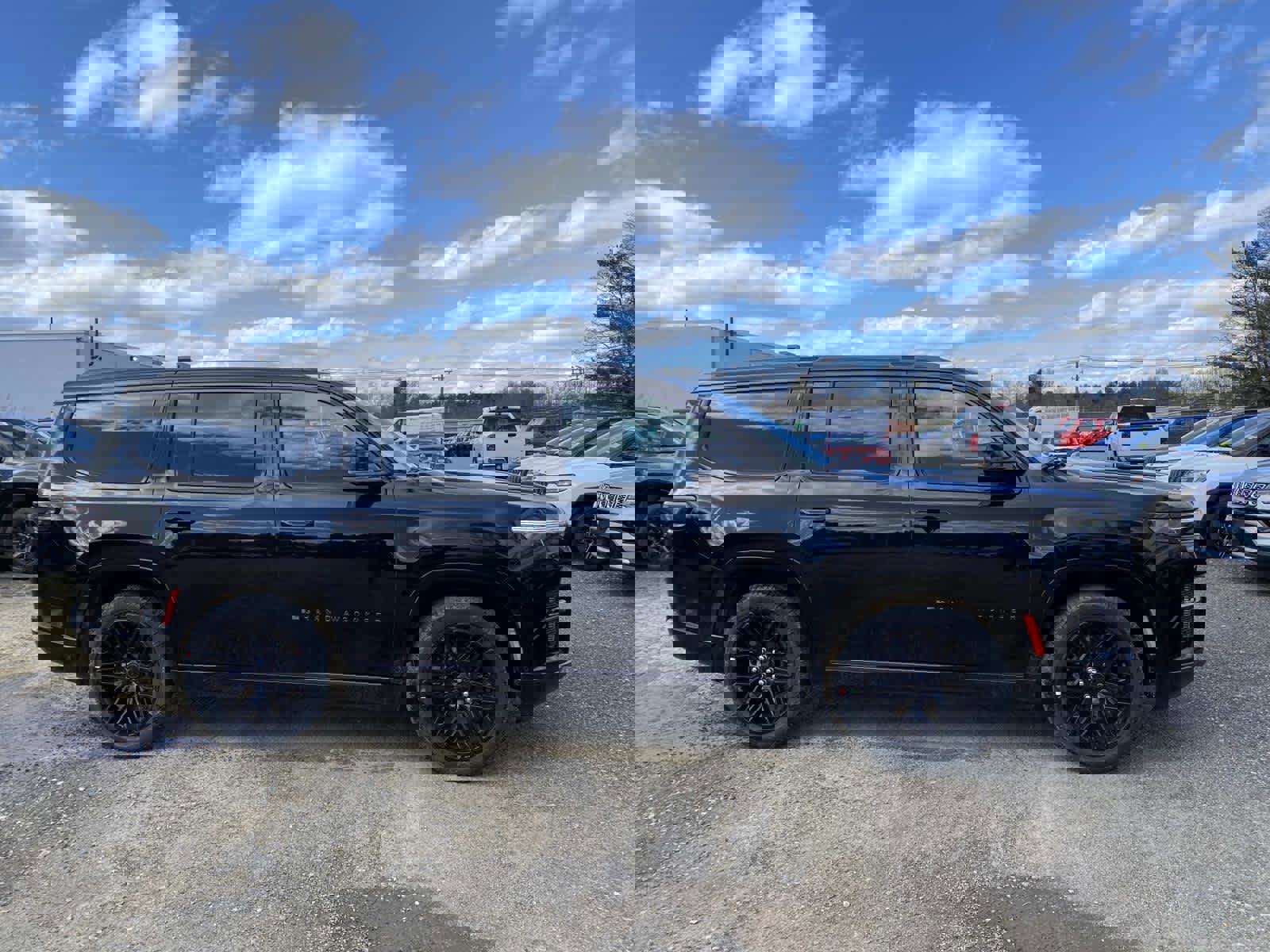 New 2026 Jeep Grand Wagoneer Limited AWD/4WD image 2