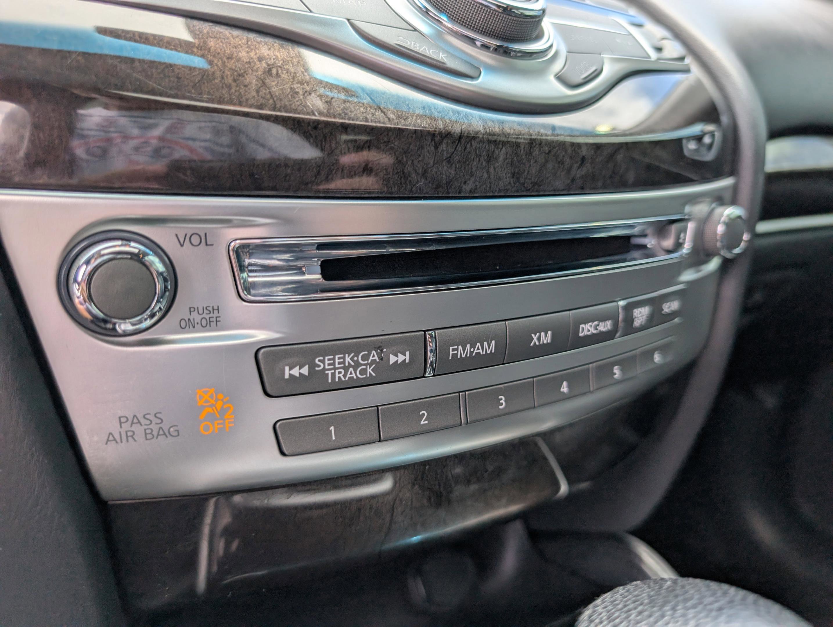 Used 2015 INFINITI QX60 AWD w/ Premium Plus Package image 33