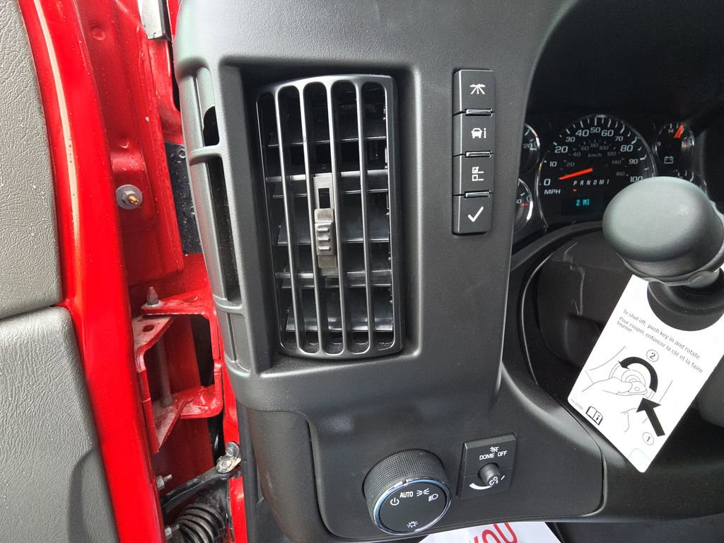 New 2026 Chevrolet Express 3500 RWD image 19