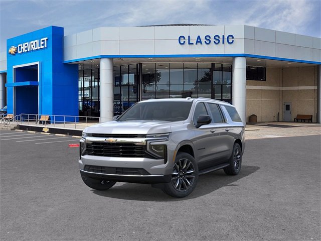 New 2026 Chevrolet Suburban LS w/ LS Custom Edition RWD image 8