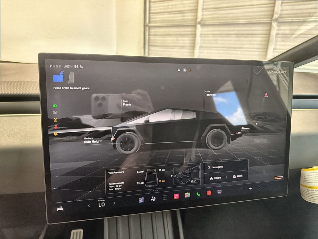 Used 2025 Tesla Cybertruck AWD Crew Cab image 11