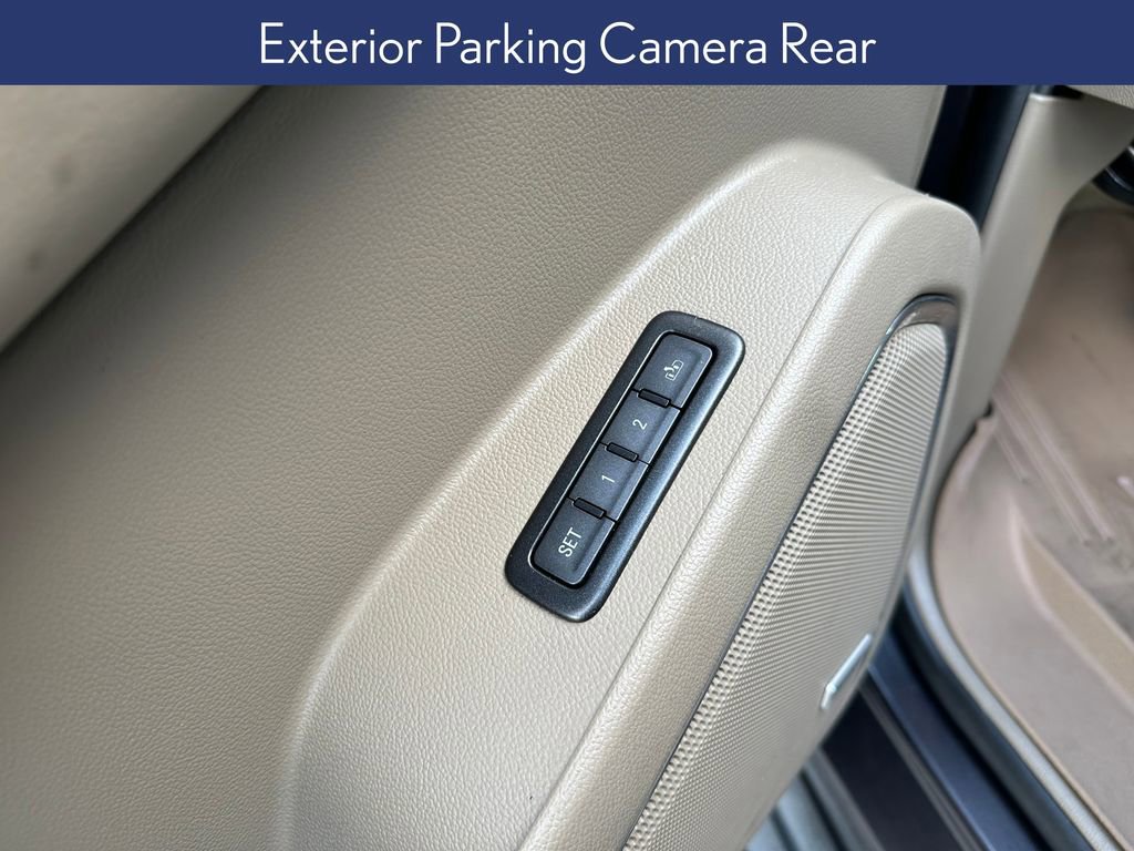 Used 2017 GMC Yukon SLT w/ Premium Edition image 25