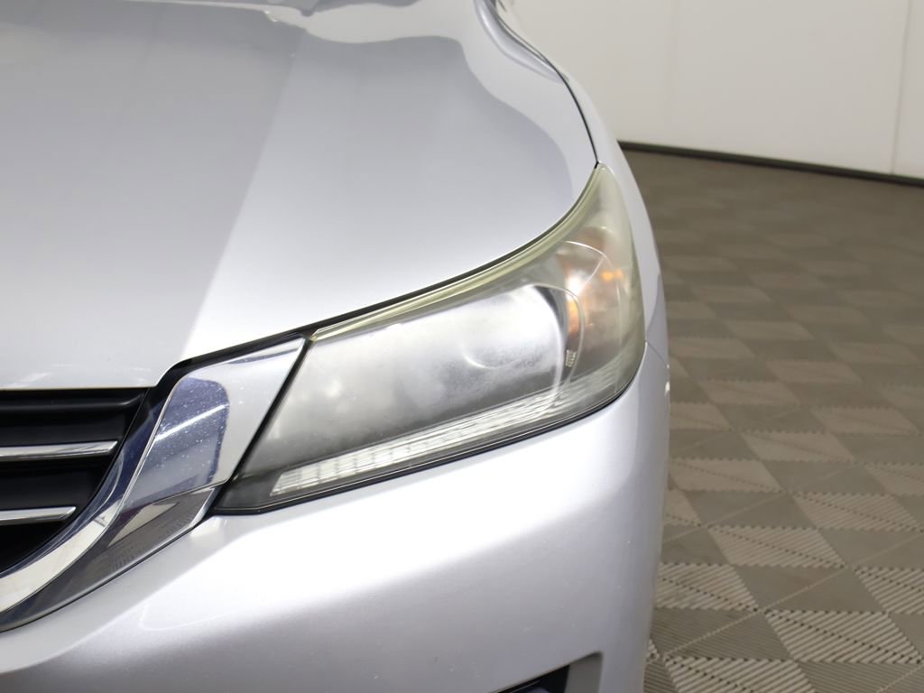 Used 2013 Honda Accord LX image 11