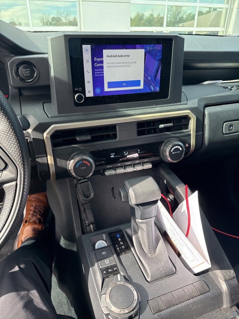 Used 2025 Toyota Tacoma SR image 4