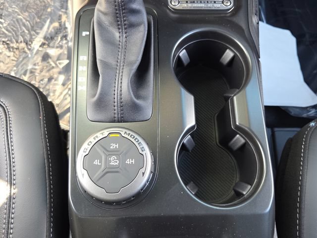 New 2026 Ford Bronco Outer Banks AWD/4WD image 45