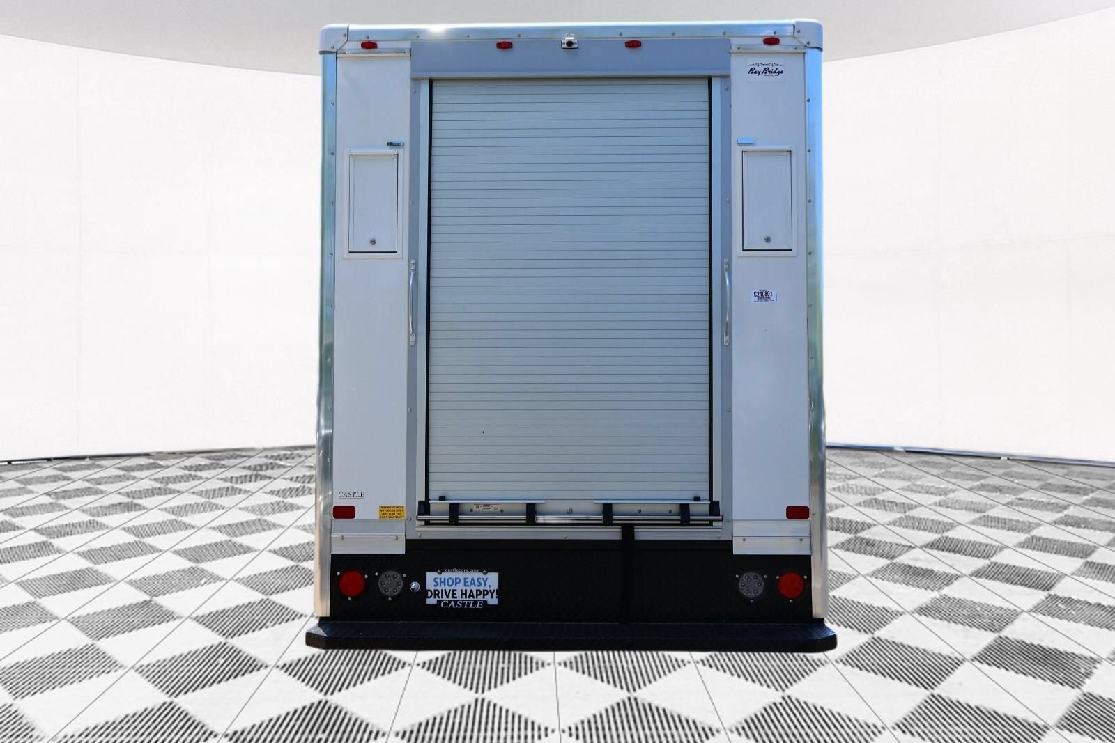 Used 2024 Chevrolet Express 3500 w/ Power Convenience Package RWD image 8