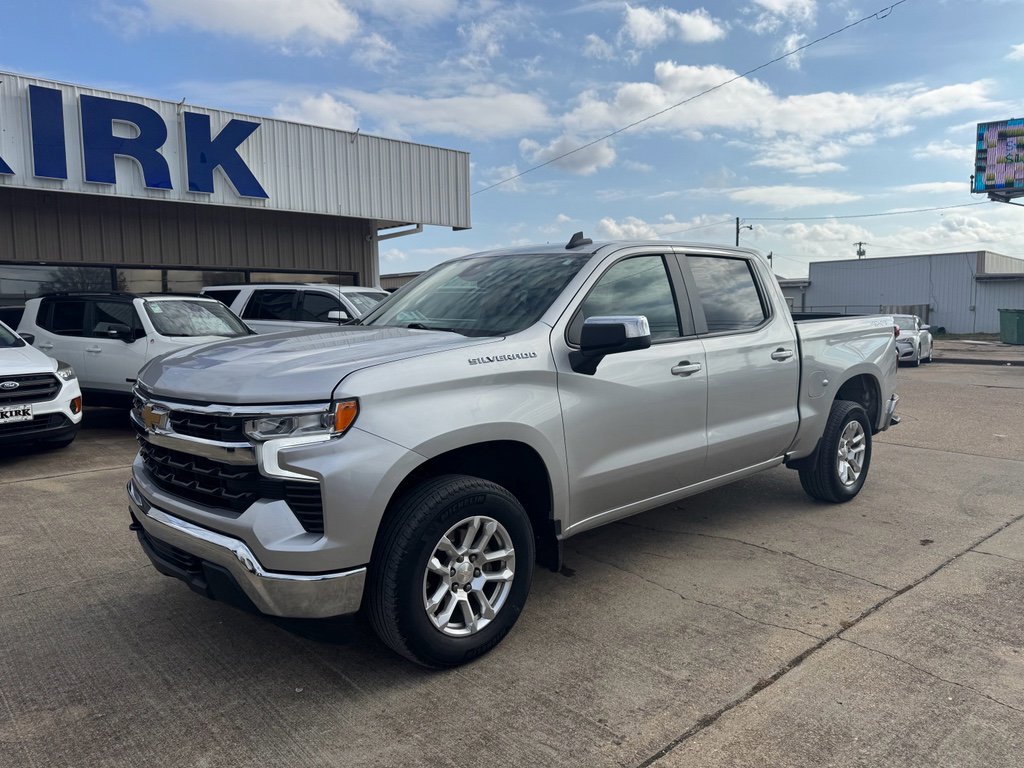 Used 2022 Chevrolet Silverado 1500 LT image 1