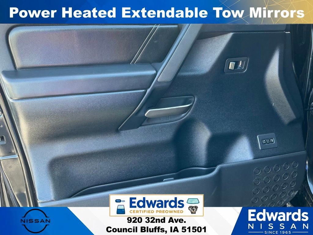 Used 2014 Nissan Titan PRO-4X w/ Pro-4x Luxury Package AWD/4WD image 21