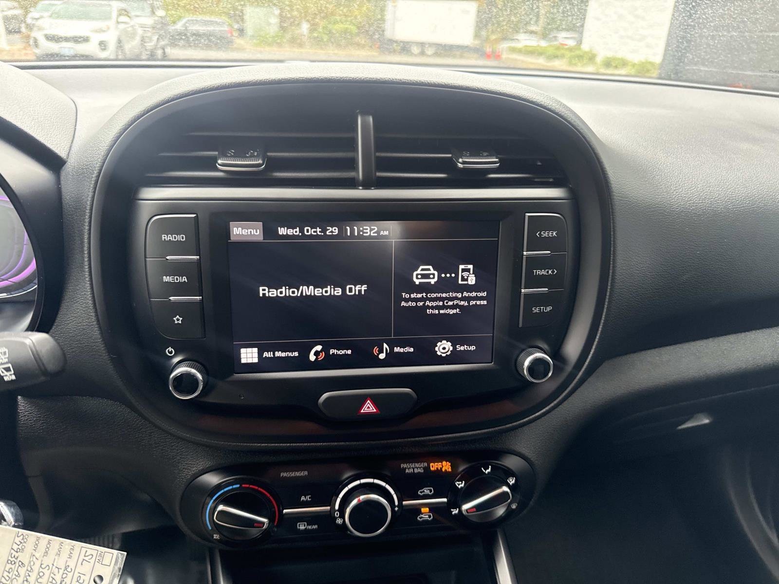 Used 2025 Kia Soul LX image 20