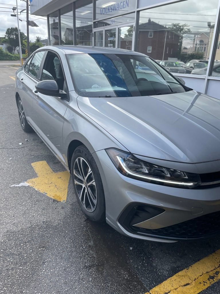 New 2026 Volkswagen Jetta Sport FWD image 4