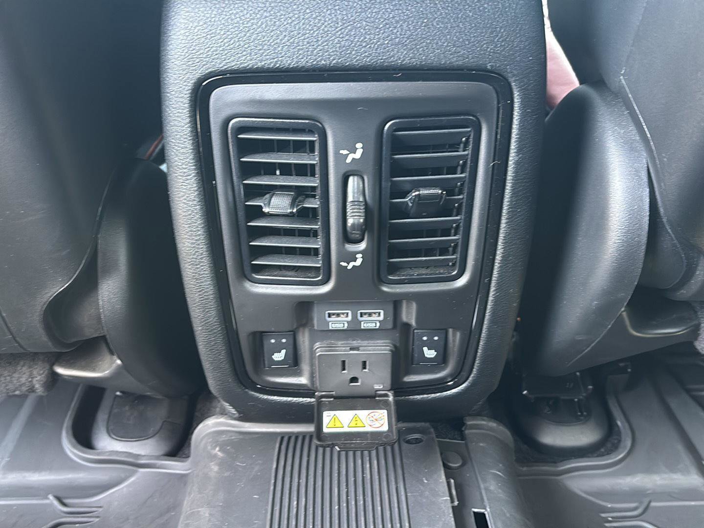 Used 2024 Dodge Durango SRT AWD/4WD image 9