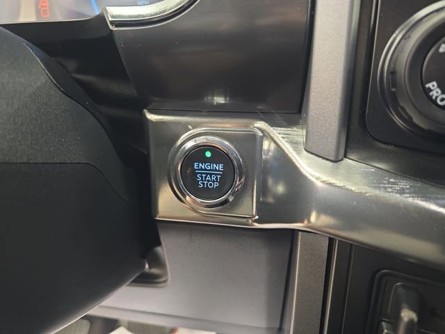 Certified 2023 Ford F150 Lariat image 31