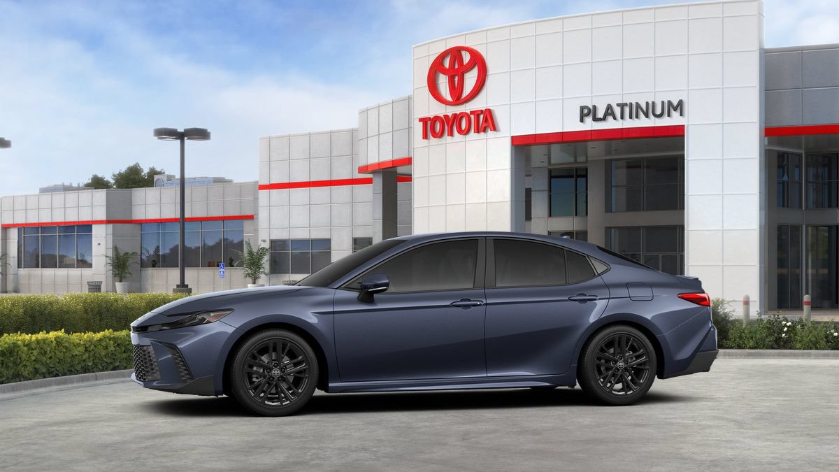 New 2026 Toyota Camry SE FWD video 3