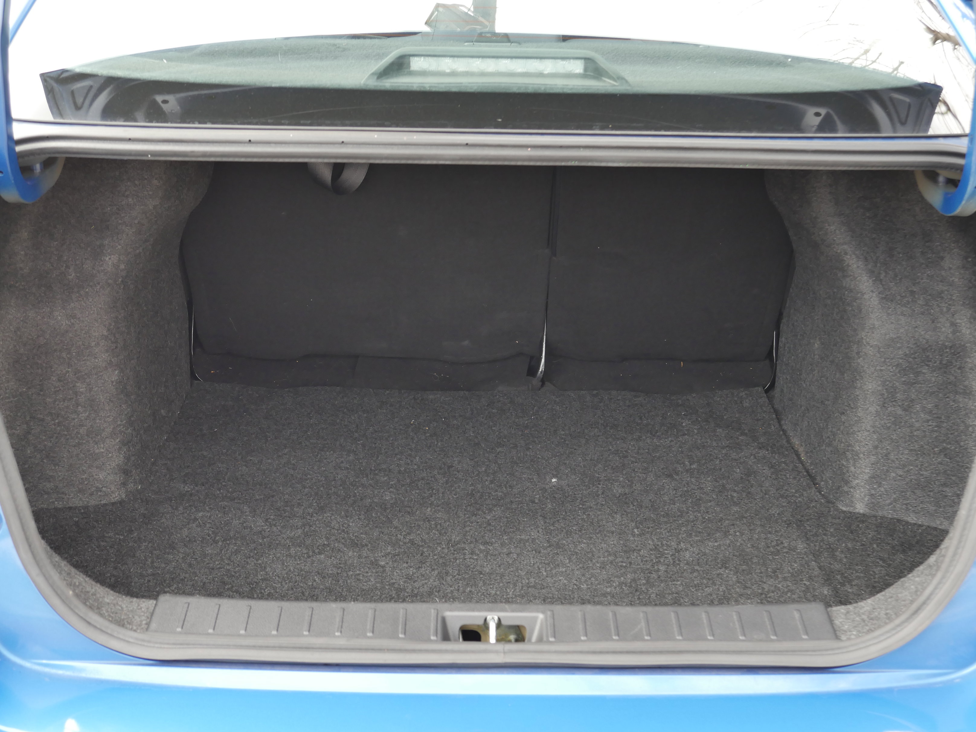 Certified 2020 Nissan Versa S image 17