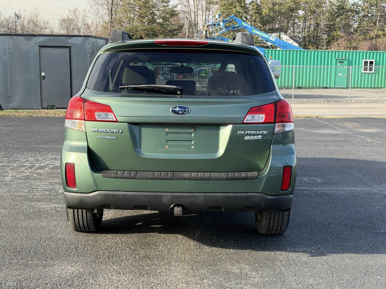 Used 2010 Subaru Outback 2.5i Premium AWD/4WD image 5