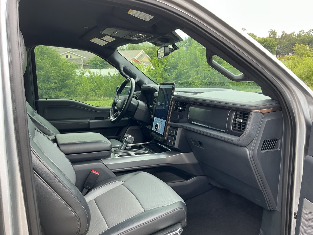 Used 2023 Ford F150 Lightning Lariat AWD/4WD image 17