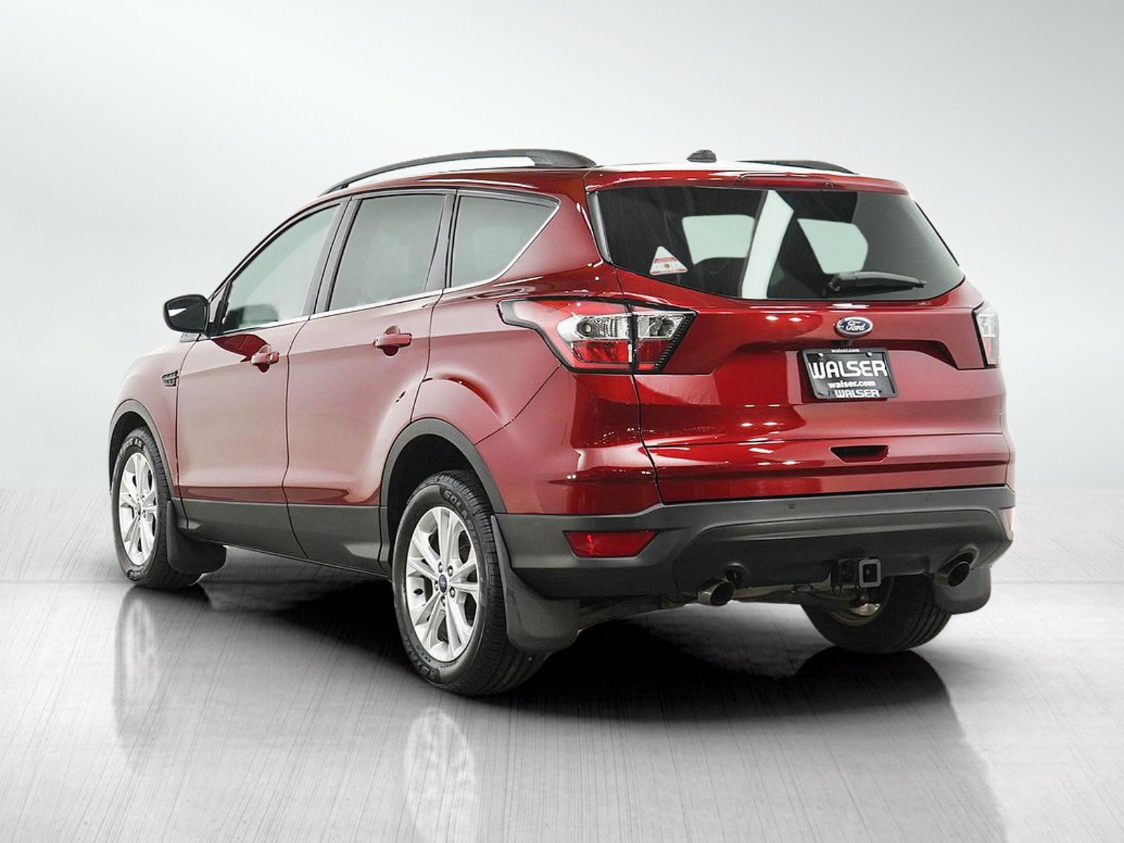 Used 2017 Ford Escape SE w/ SE Leather Comfort Package AWD/4WD image 3