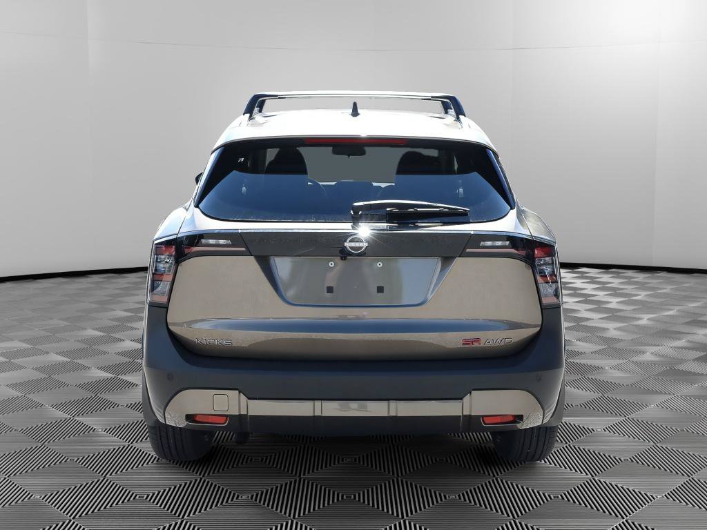 New 2026 Nissan Kicks SR w/ Cold Weather Package AWD/4WD image 5