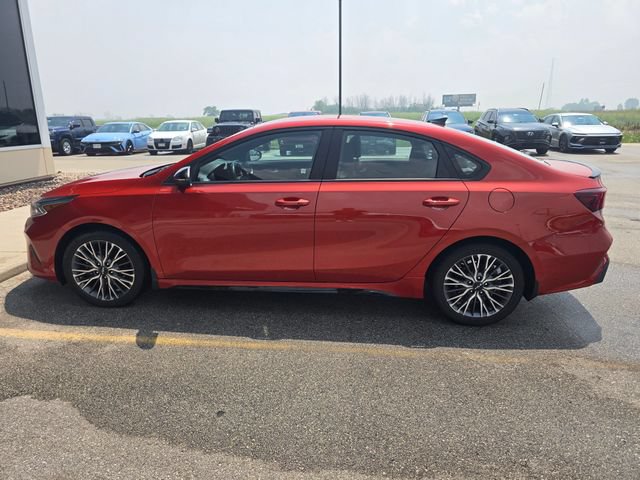 Used 2023 Kia Forte GT-Line w/ GT-Line Technology Package FWD image 6